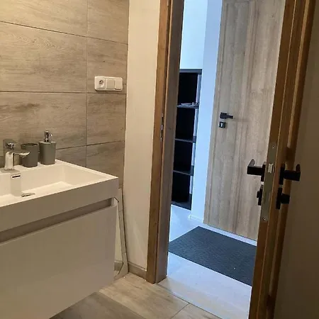 Apartman Altro דירה